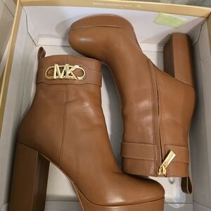 Michael Kors Women's Brown Leather Ankle Boots